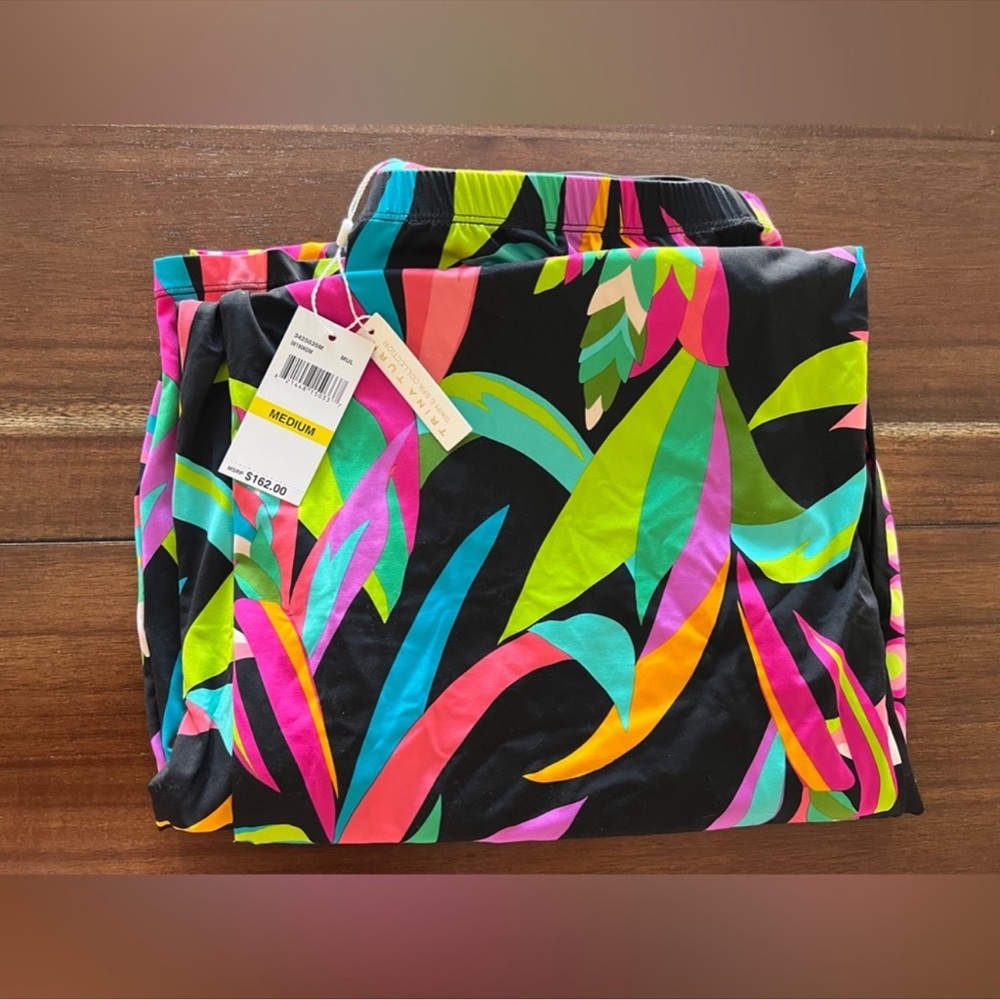 🎉LAST PIECE🎉TRINA TURK Birds Of Paradise‎ Cover-Up Pants - Picture 8 of 9